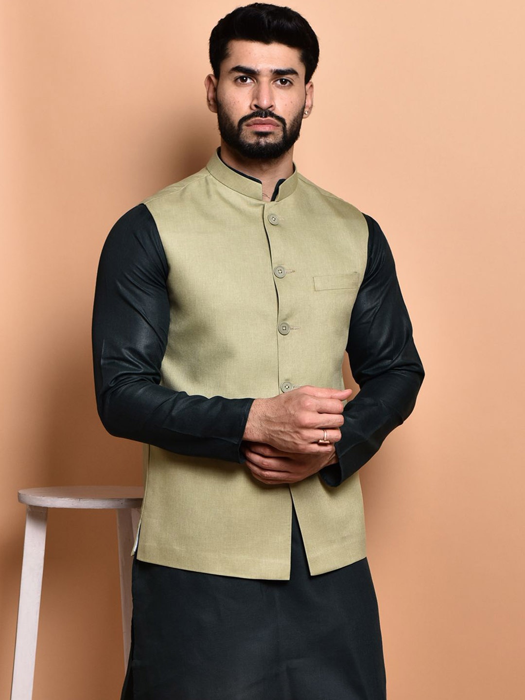 

PRINTCULTR Men Regular Pure Cotton Kurta with Trousers, Green