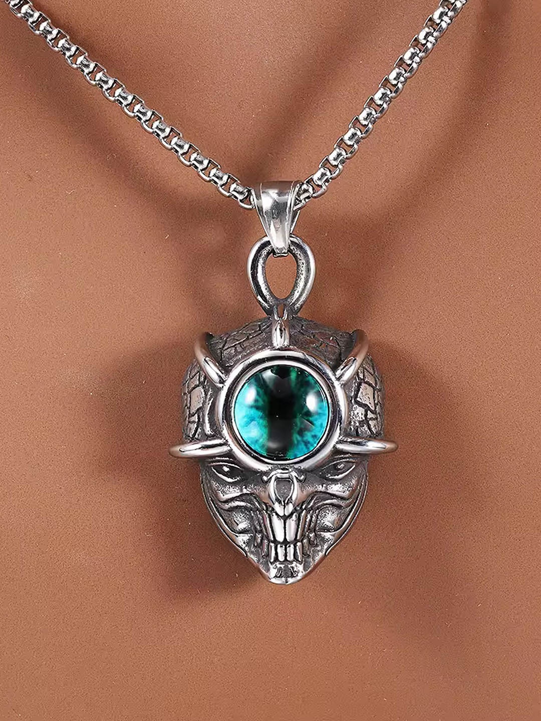 

Heer Collection Silver-Plated Contemporary Pendants with Chains