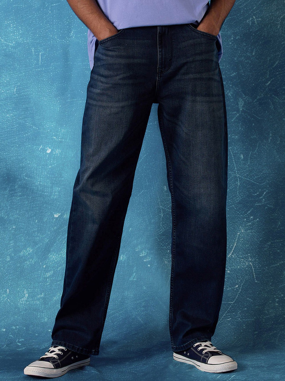 

Flying Machine Men Light Fade Stretchable Jeans, Blue
