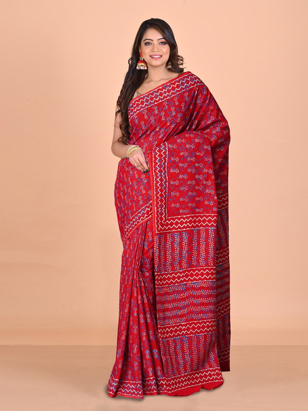 

Unnati Silks Ethnic Motifs Pure Cotton Handloom Block Print Saree, Red