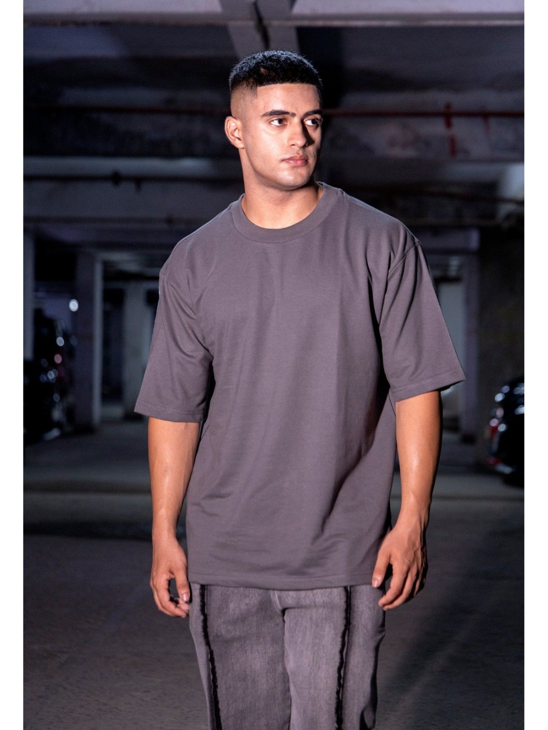 

Kranium Men V-Neck Pockets T-shirt, Grey