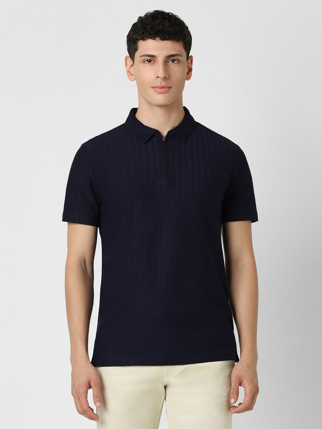 

VAN HEUSEN DENIM LABS Men Cotton Printed Regular Fit Polo Collar T-shirt, Navy blue