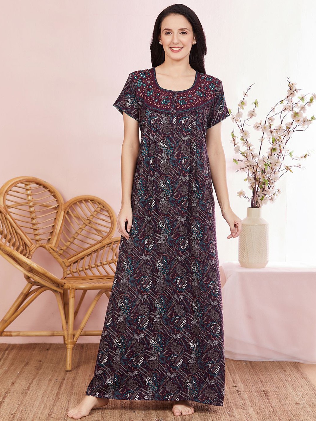 

Sand Dune Printed Maxi Nightdress, Burgundy