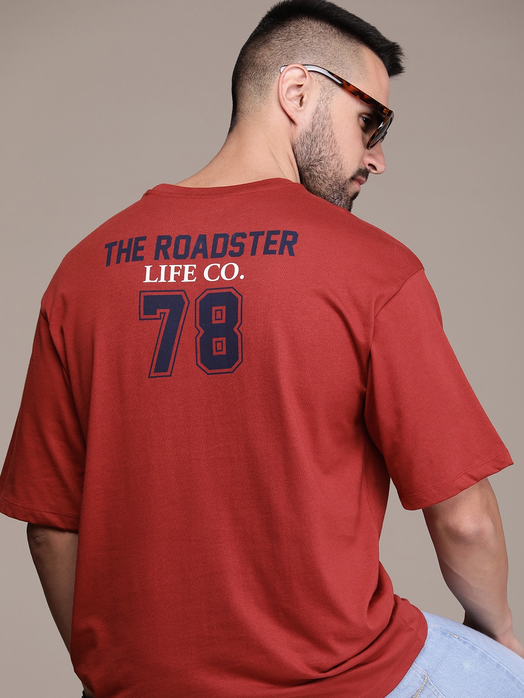 

The Roadster Life Co. Brand Logo Printed Drop-Shoulder Sleeves Pure Cotton T-shirt, Maroon