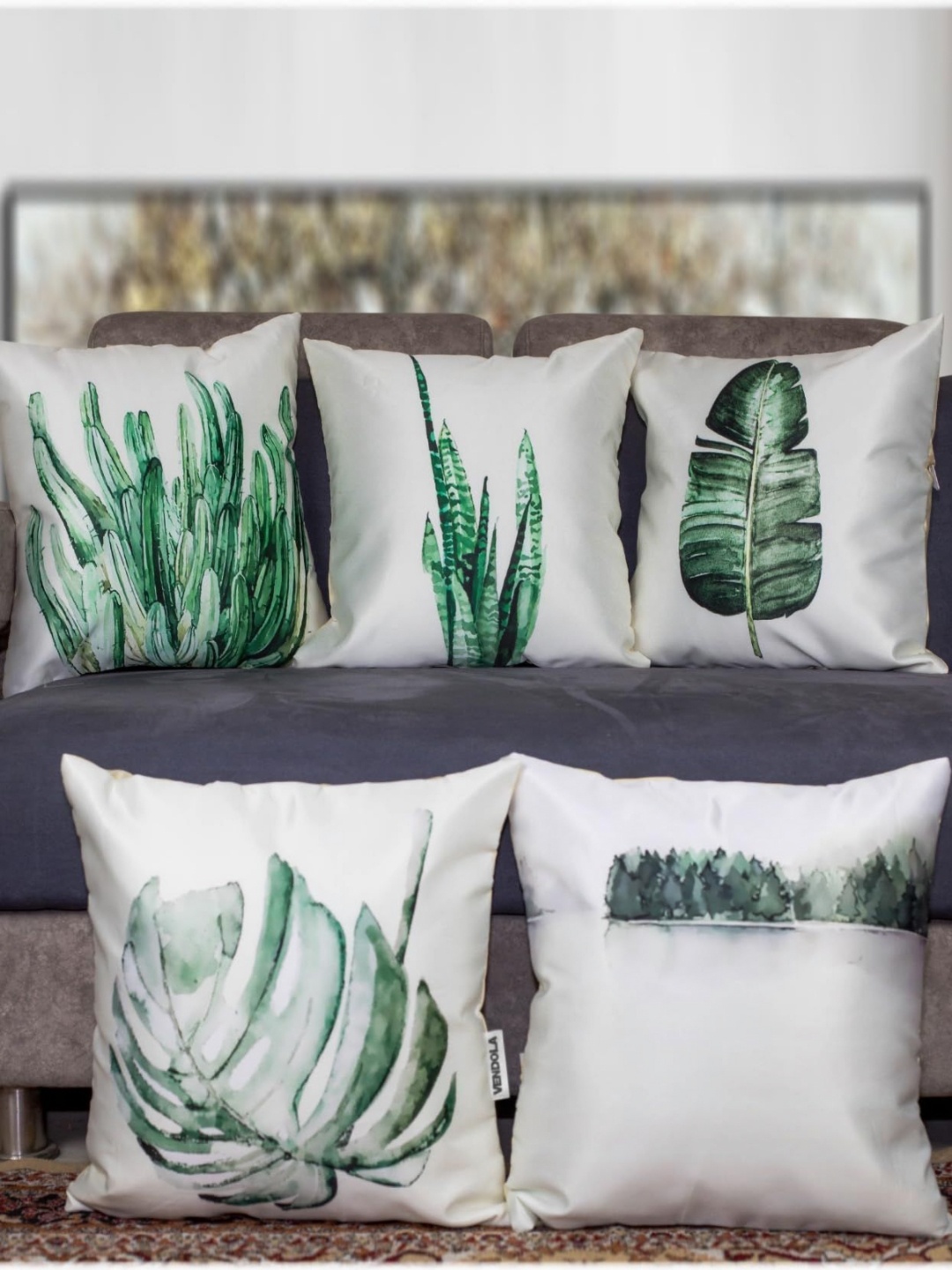 

Vendola White & Green 5 Pieces Tropical Square Cushion Covers