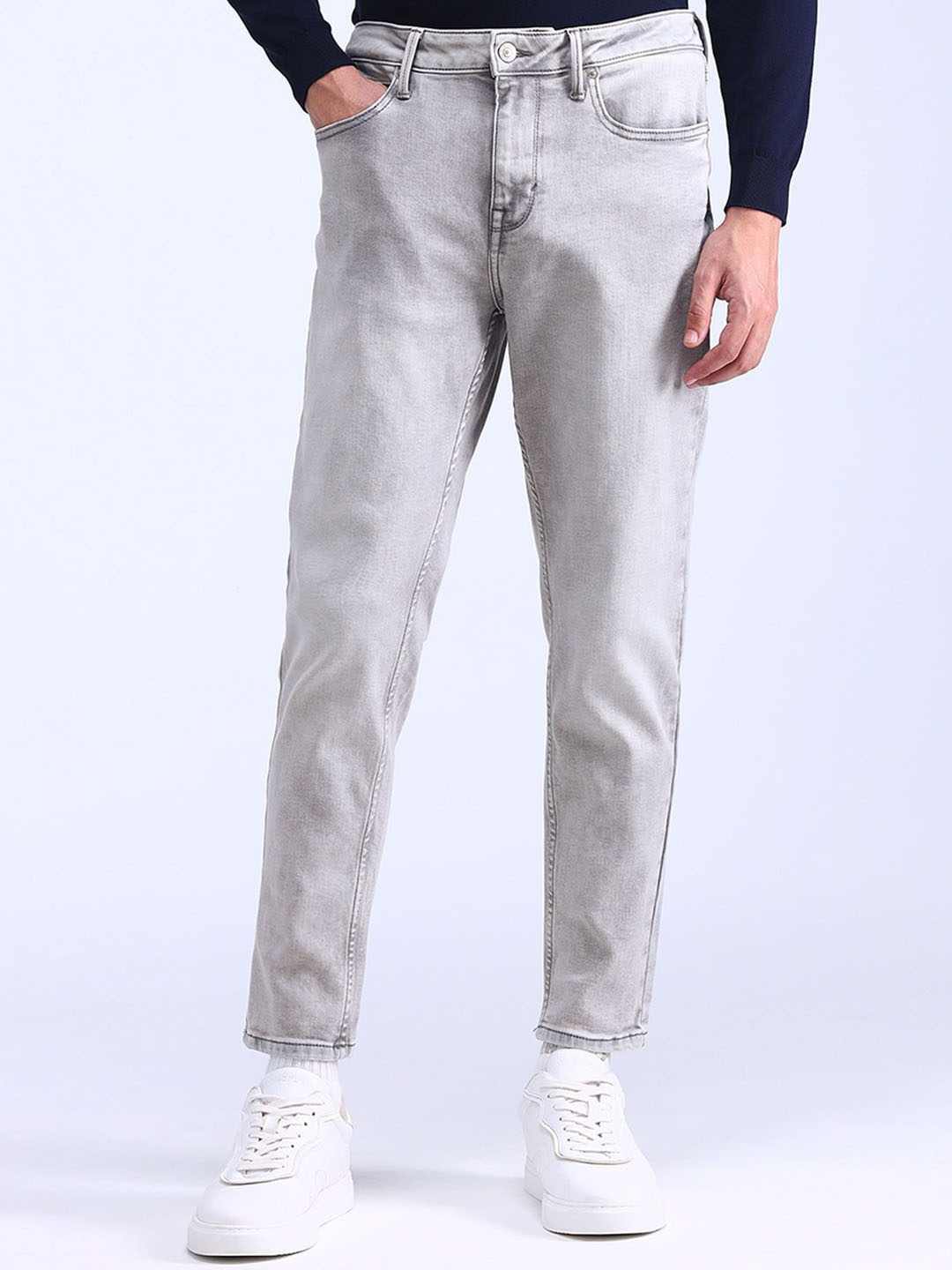 

Flying Machine Men Tapered Fit Heavy Fade Stretchable Jeans, Grey