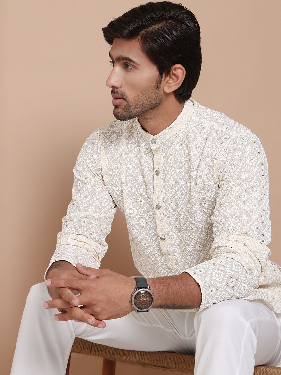 

Anouk Men Floral Embroidered Sequinned Kurta, Cream