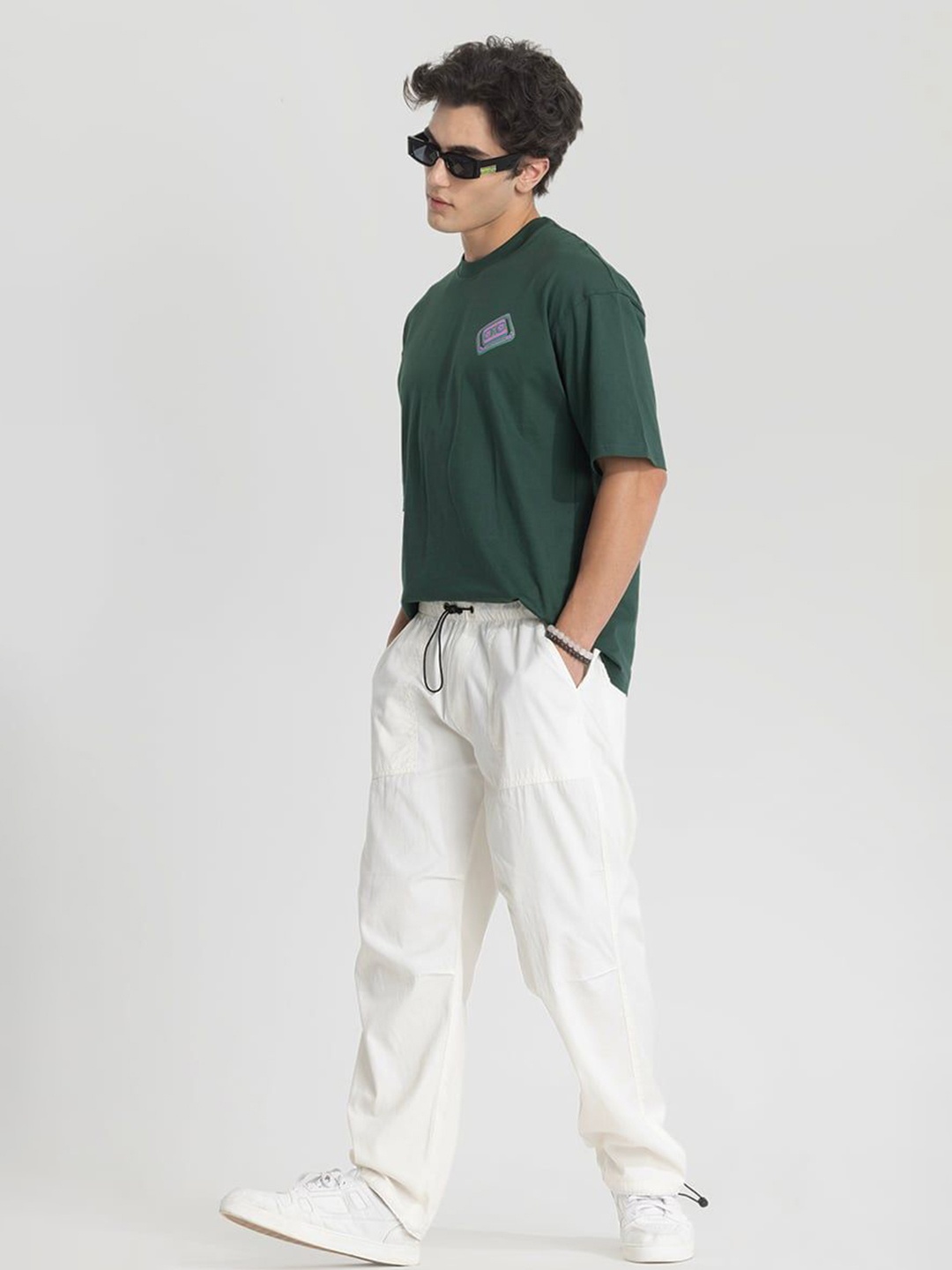 

Snitch Men Relaxed Loose Fit Pure Cotton Trousers, White