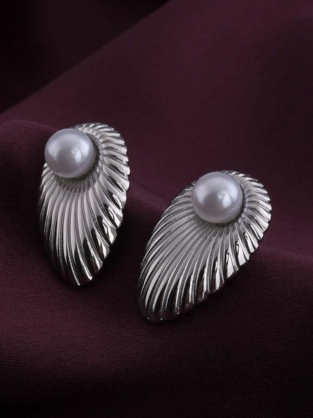 

PALMONAS Silver-Plated Pearl Beaded Teardrop Shaped Studs