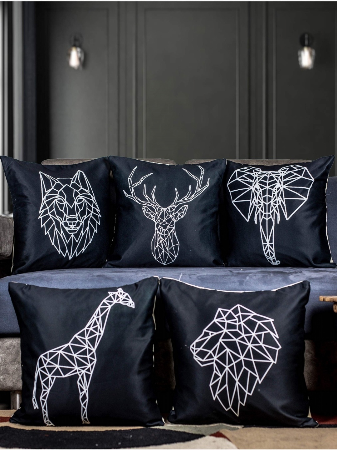 

Vendola Black & White 5 Pieces Geometric Printed Satin Square Cushion Covers