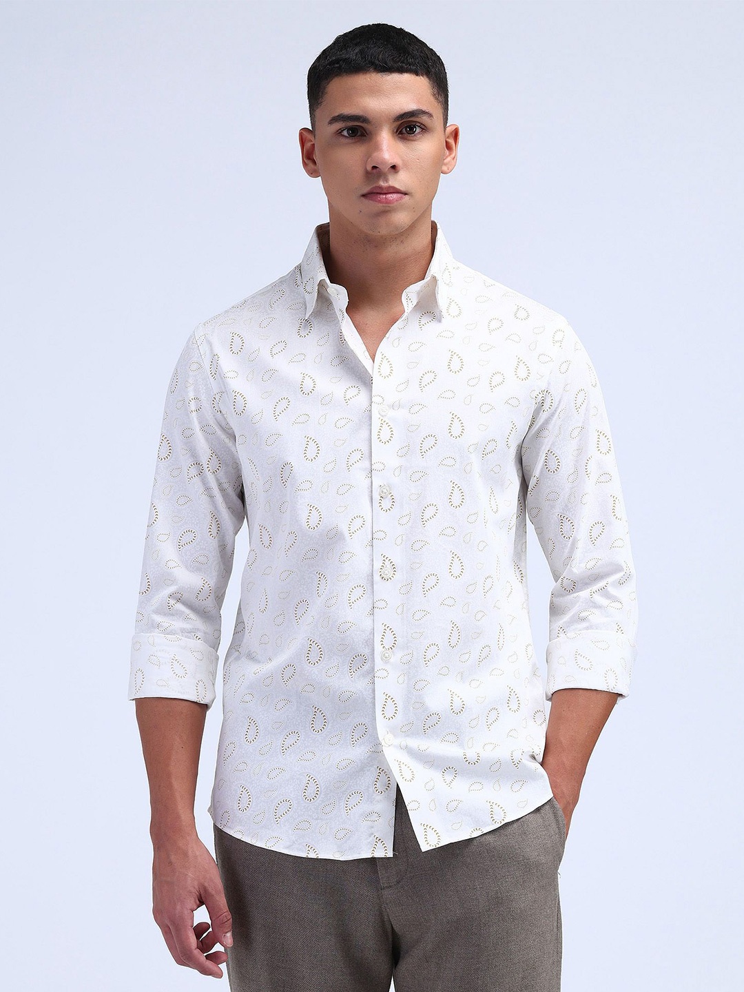 

Flying Machine Men Modern Slim Fit Floral Opaque Printed Casual Shirt, White