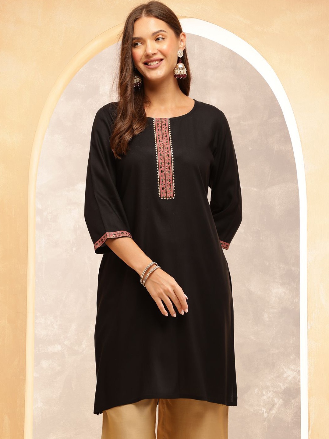 

Anouk Rustic Floral Printed Round Neck Three-Quarter Sleeves Viscose Rayon Kurta, Black