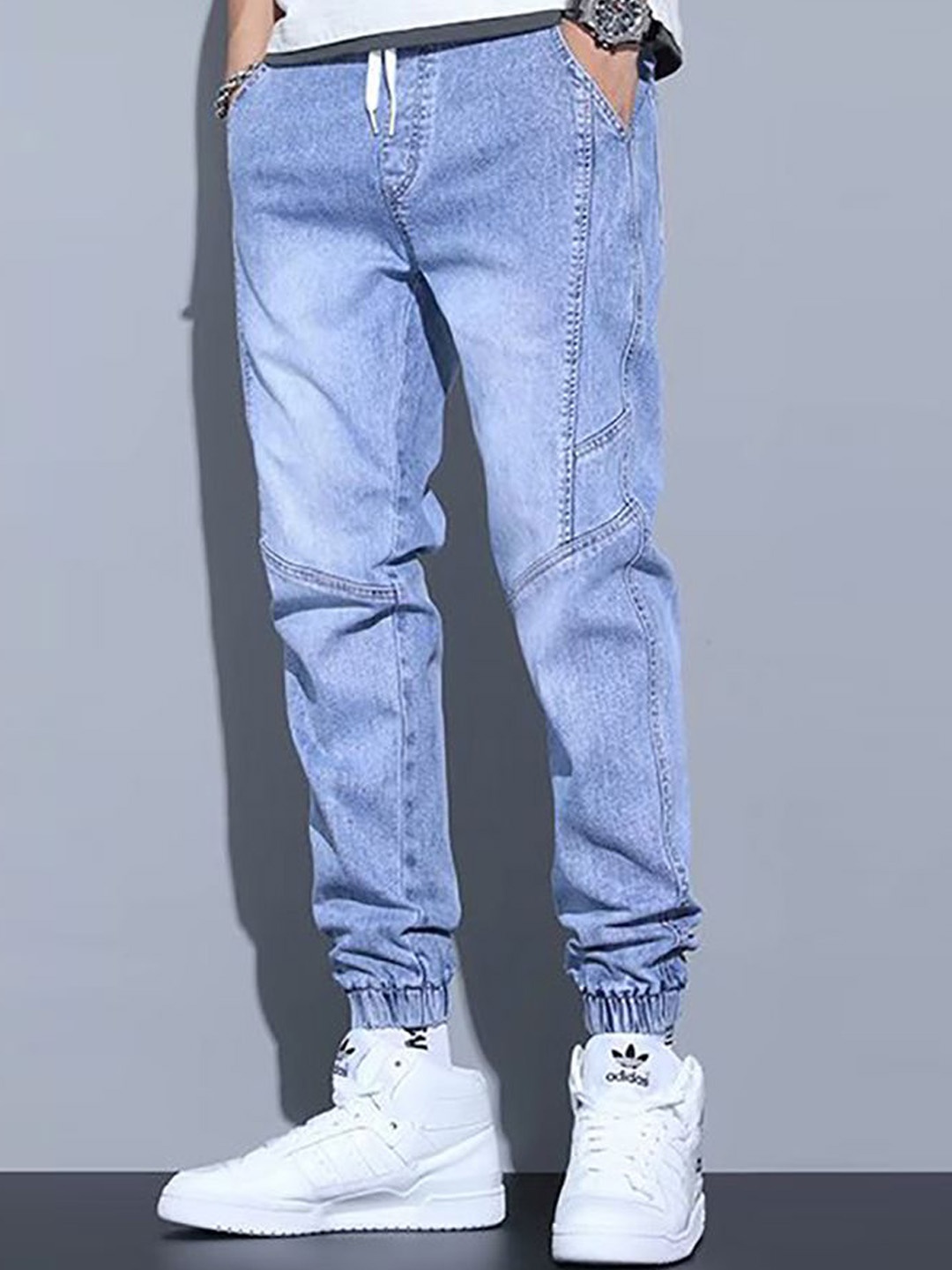 

StyleCast x Revolte Men Regular Fit Light Fade Jeans, Blue