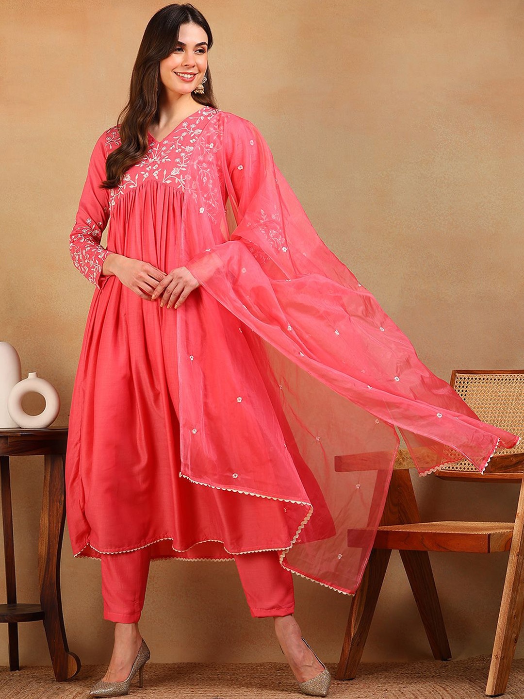 

AHIKA Women Floral Embroidered Empire Thread Work Kurta with Trousers & With Dupatta, Pink