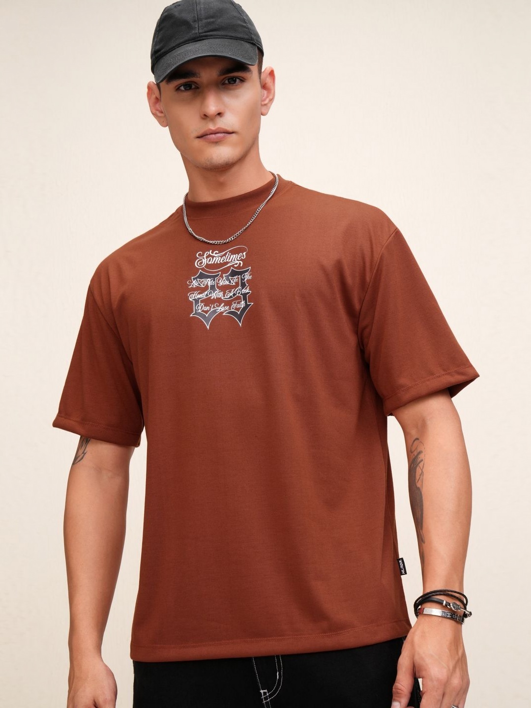 

HIGHLANDER Men Printed T-shirt, Rust
