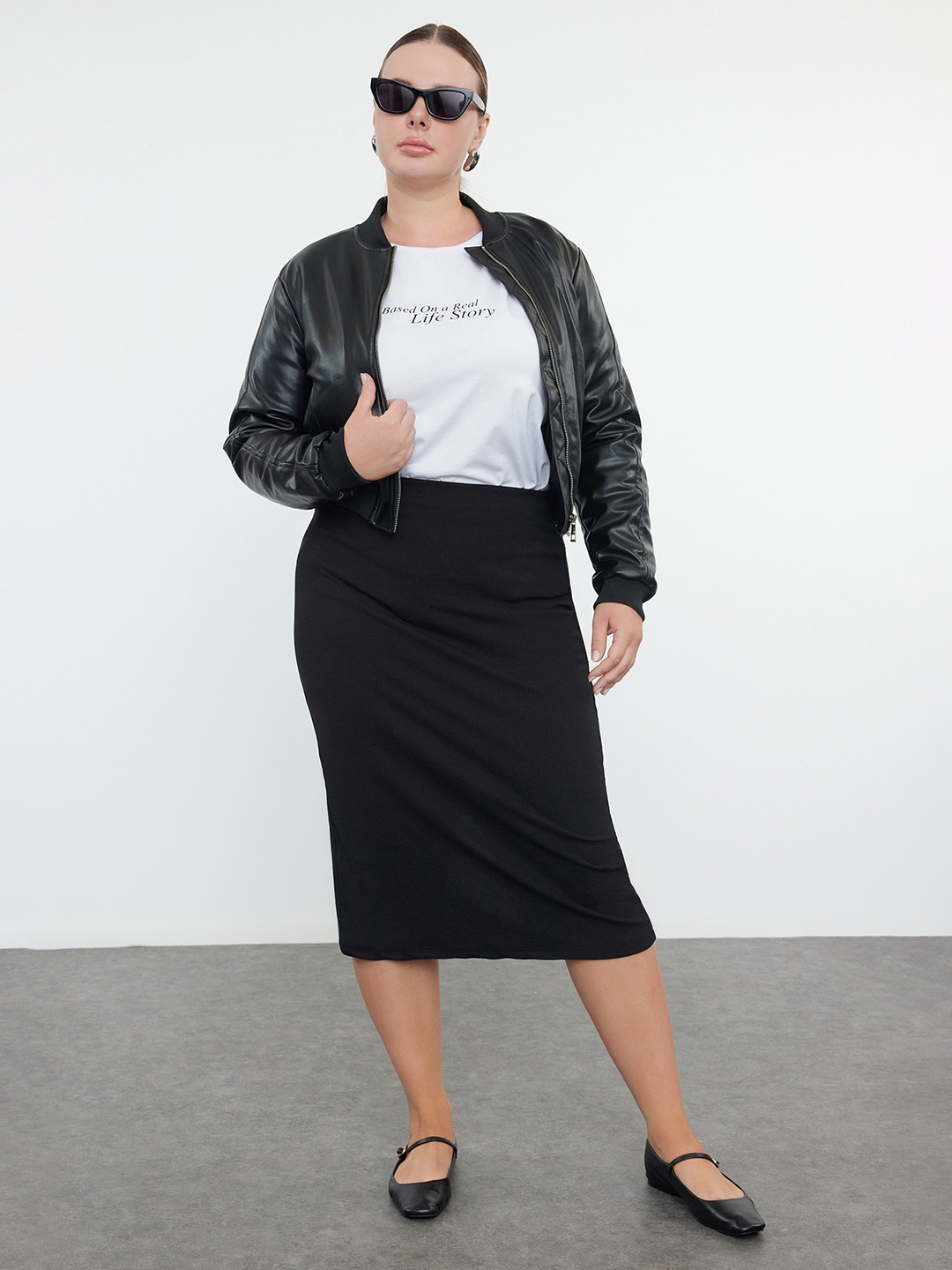 

Trendyol Pencil Midi Skirt, Black