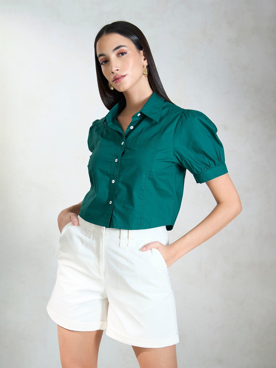 

Virgio Women Cotton Shirt Collar Crop Length Solid Puff Sleeve Shirt, Green
