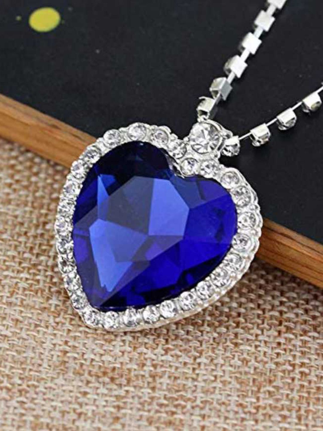 

DressBerry Silver-Plated Heart Shaped Pendants with Chains