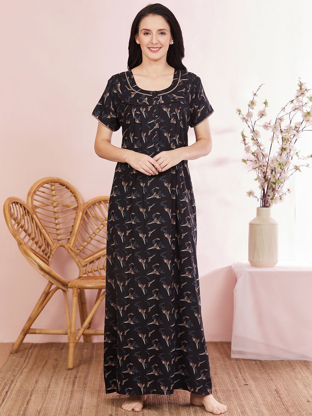 

Sand Dune Printed Maxi Nightdress, Black