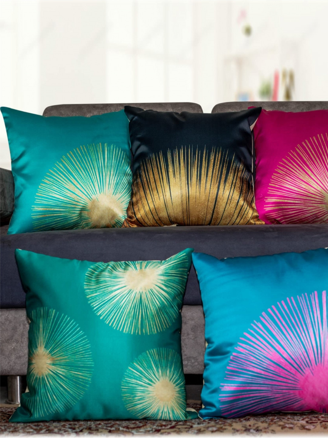 

Vendola Green & Blue 5 Pieces Abstract Printed Square Cushion Covers