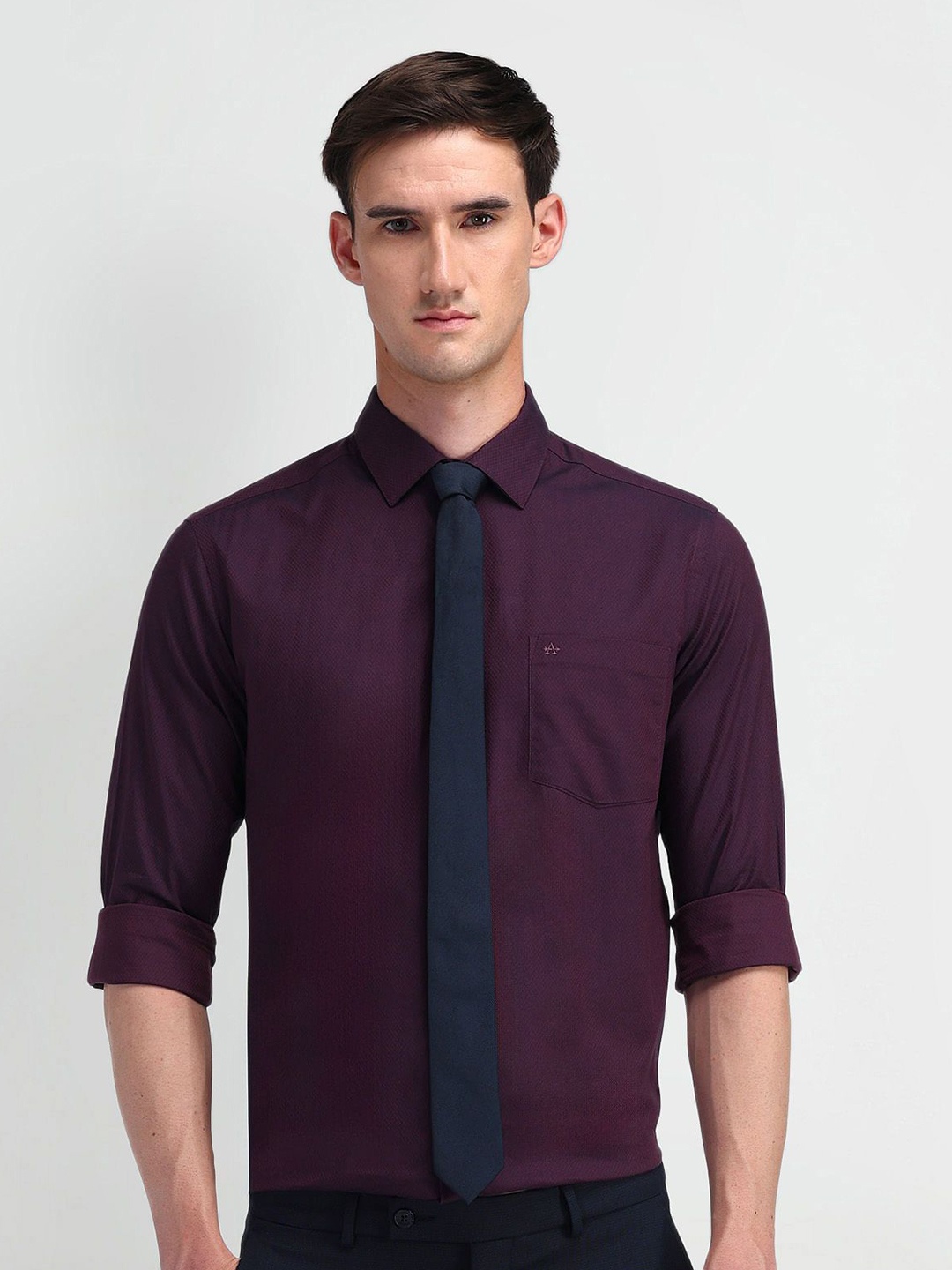 

Arrow Men Modern Slim Fit Opaque Formal Shirt, Purple