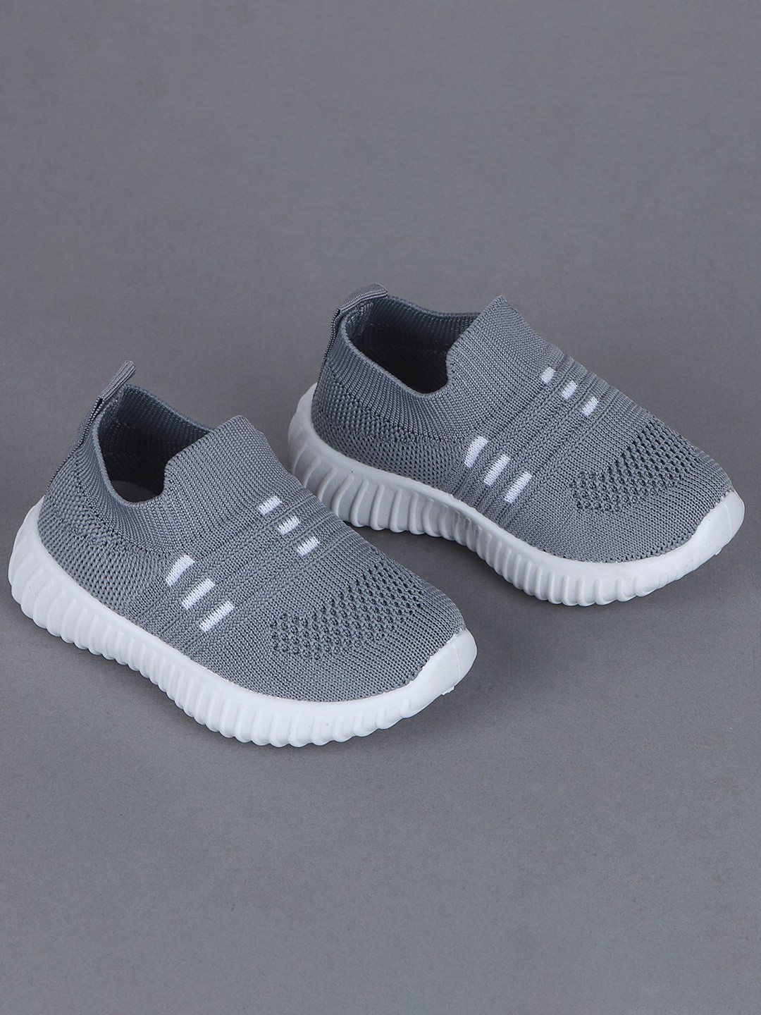 

NEW STEPS Unisex Kids Woven Design Sneakers, Grey