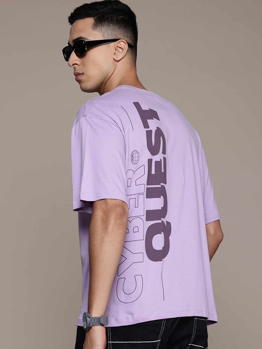 

The Roadster Lifestyle Co. Printed Relaxed Fit Pure Cotton T-shirt, Lavender