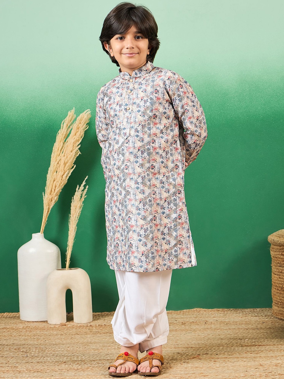 

Sangria Boys Printed Pure Cotton Kurta Sets, Yellow