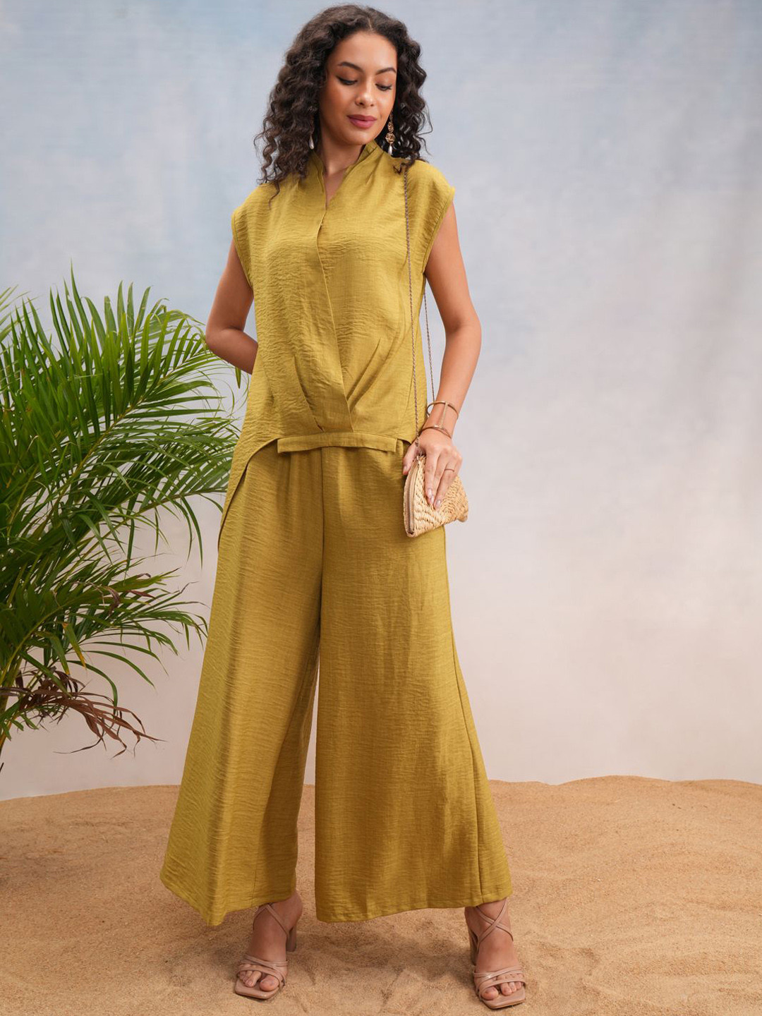 

Vishudh Green V Neck Top With Palazzo