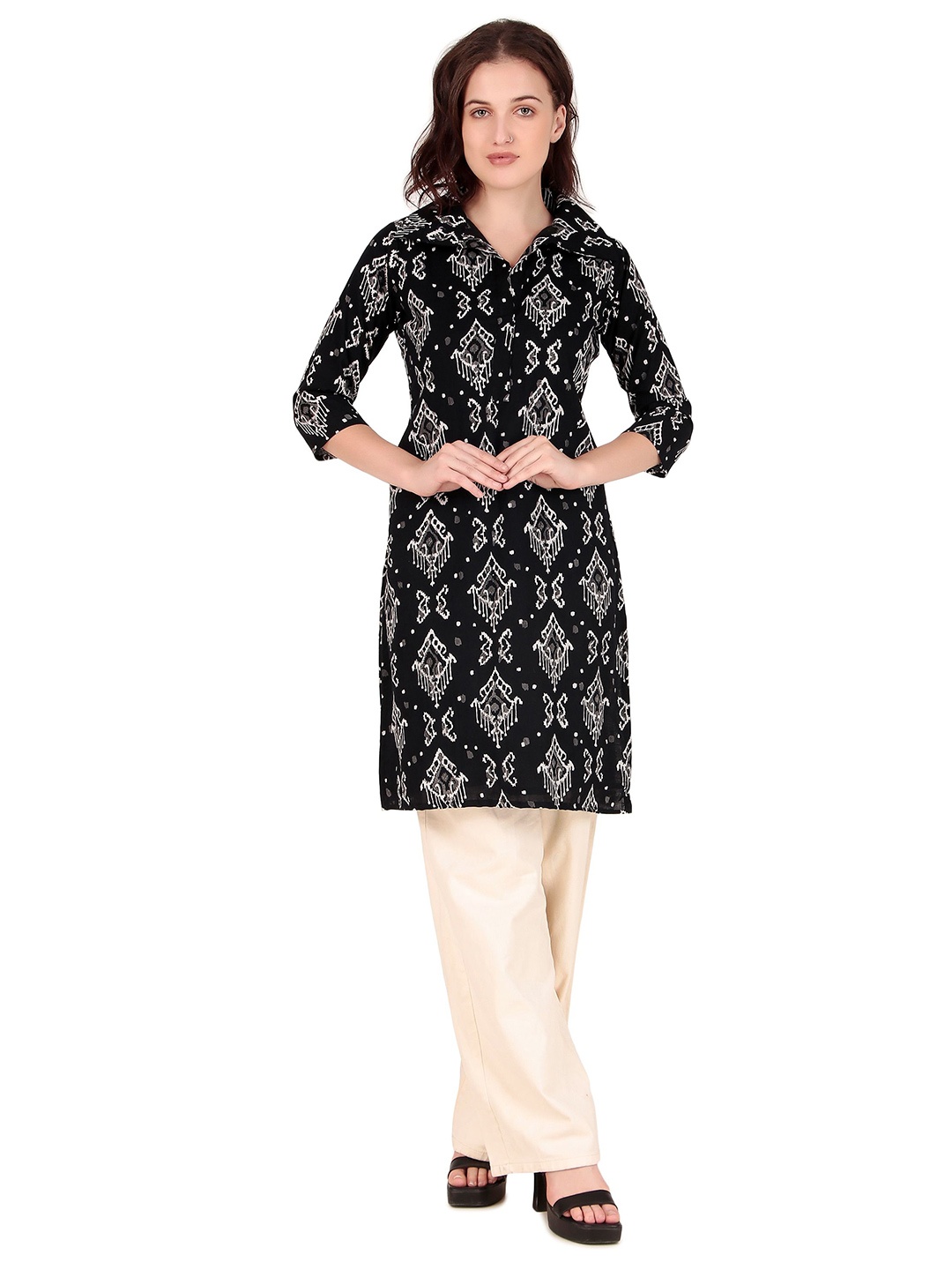 

Magnetism Jaipuri Traditional Ikkat Printed Black Kurta with Detachable Linning