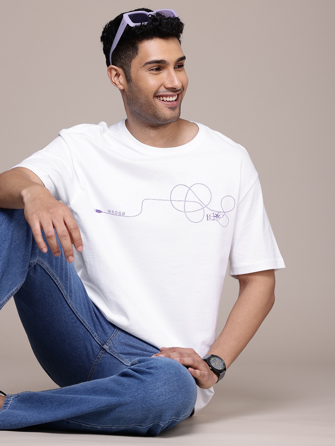 

WROGN Printed Drop-Shoulder Sleeves Pure Cotton Oversized T-shirt, White