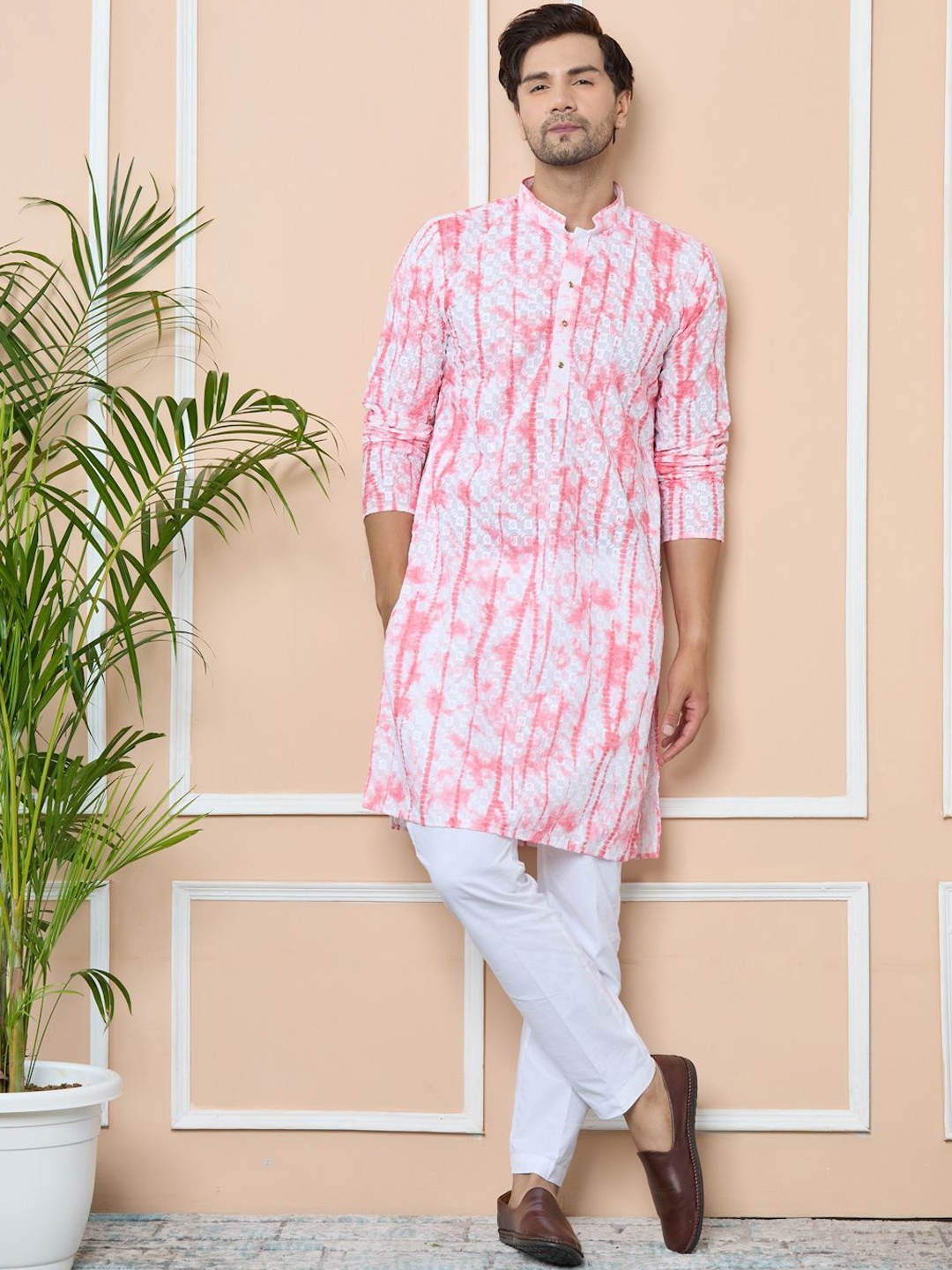 

See Designs Men Embroidered Thread Work Kurta, Red