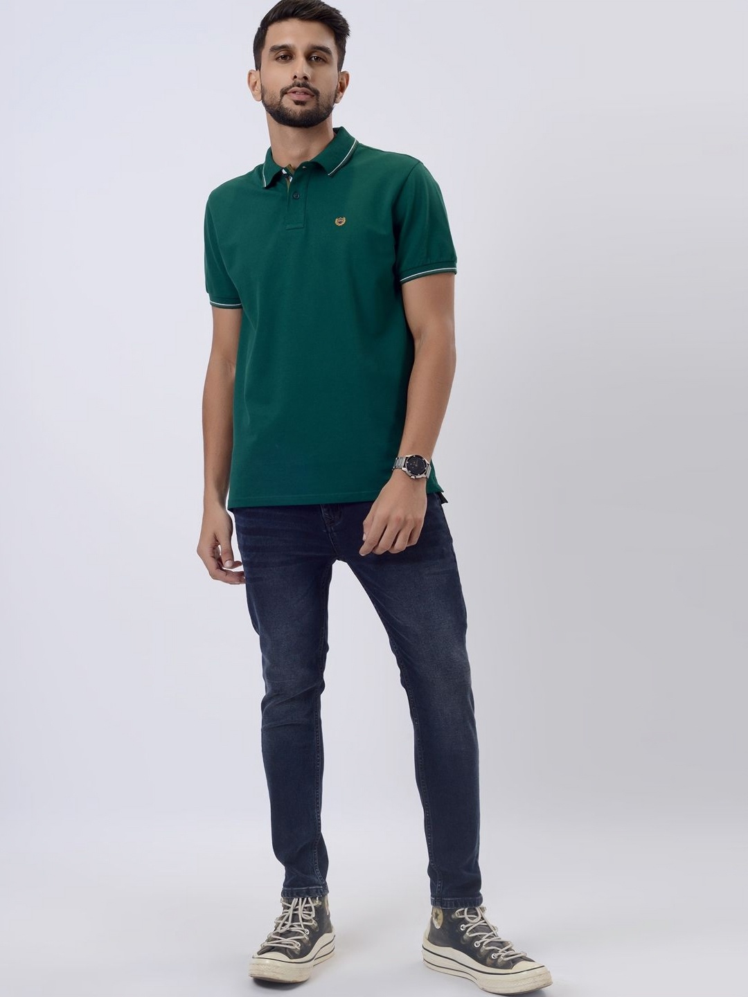 

JADE BLUE Men Polo Collar Pure Cotton Applique Slim Fit T-shirt, Green