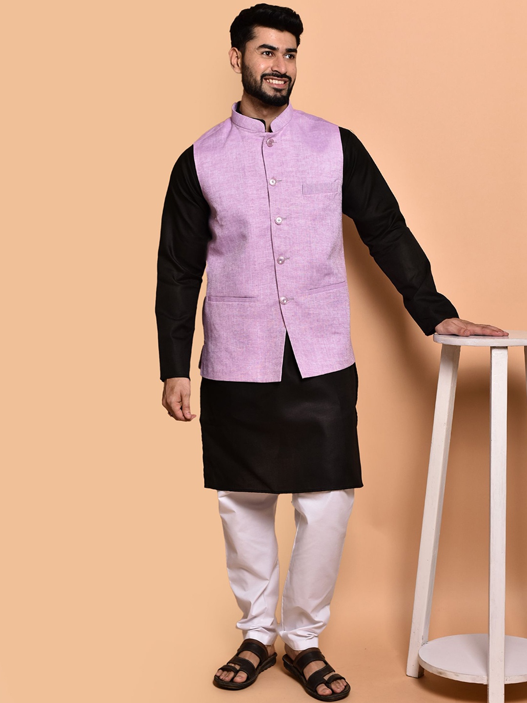 

PRINTCULTR Men Regular Pure Cotton Kurta with Trousers, Black
