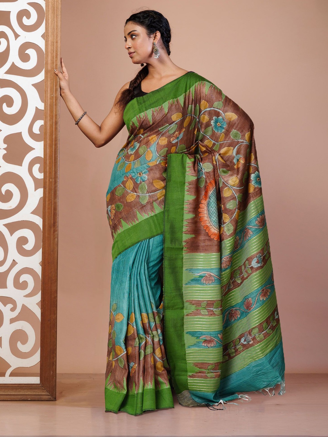 

Unnati Silks Ethnic Motifs Pure Silk Handloom Tussar Saree, Brown