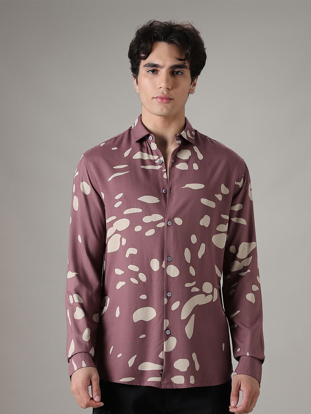 

Banana Club Men Classic Slim Fit Opaque Printed Casual Shirt, Mauve