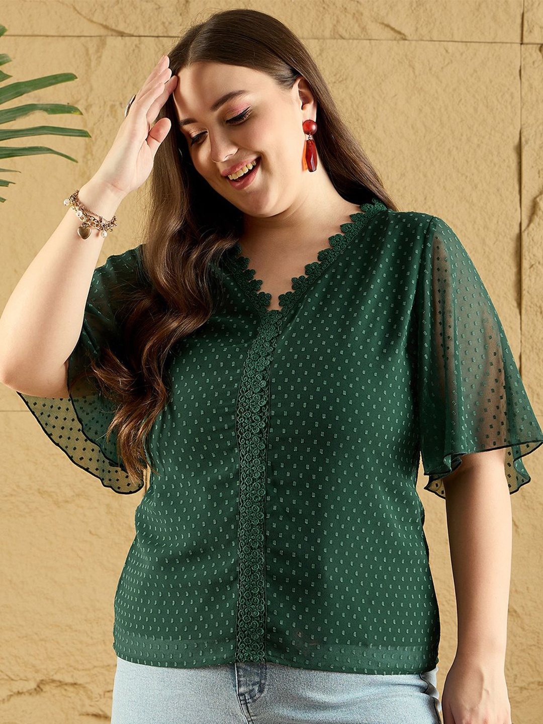 

Berrylush Curve Women Abstract Printed V-Neck Top, Green