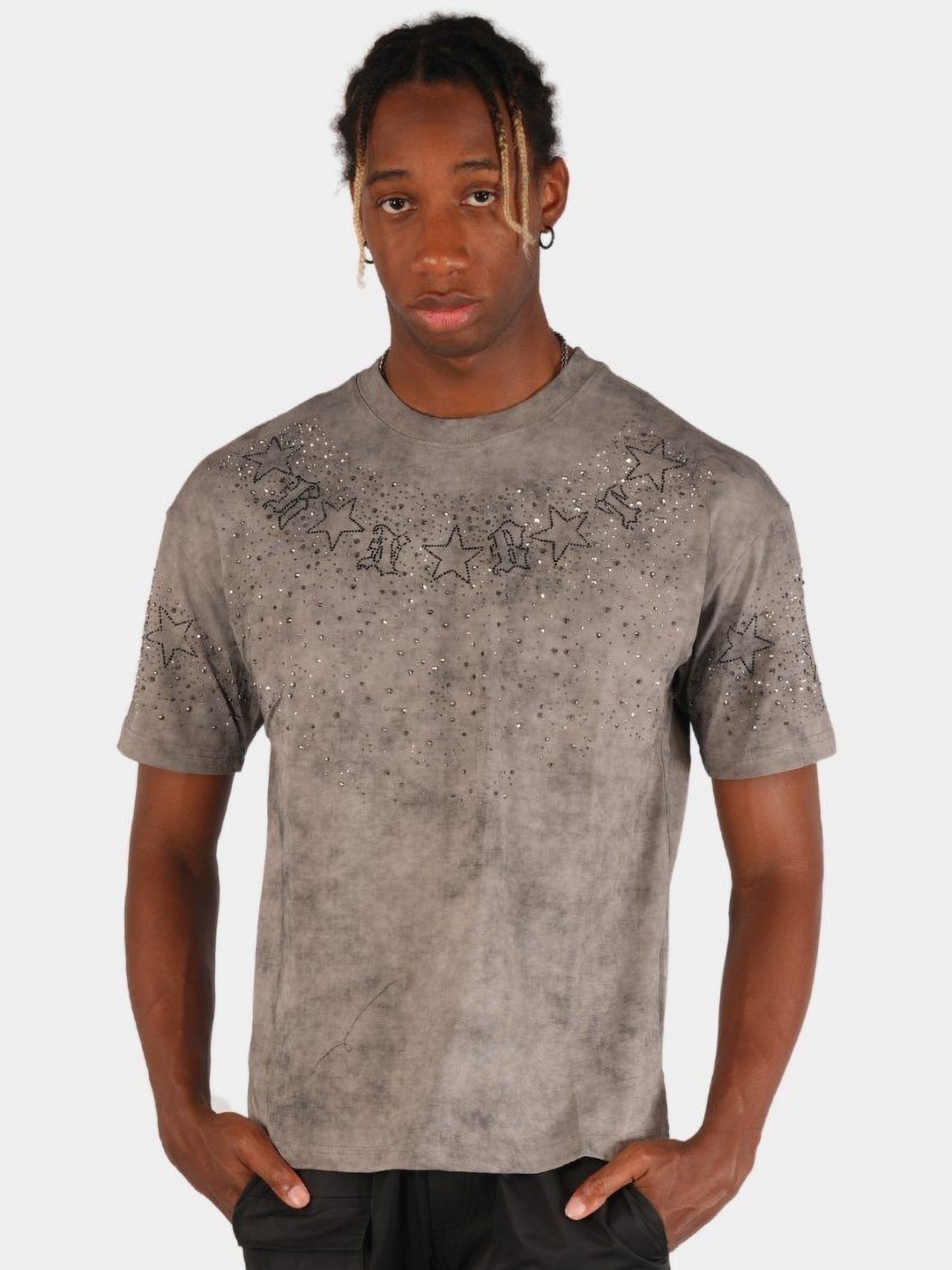 

BOTABOCHI Men Stud Design Half Sleeve T-Shirt, Grey