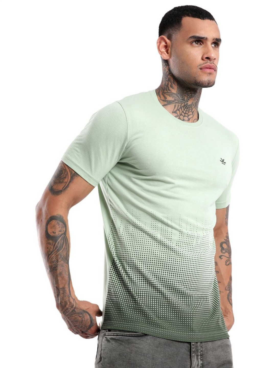 

WROGN Men Solid Round Neck Cotton T-shirt, Green