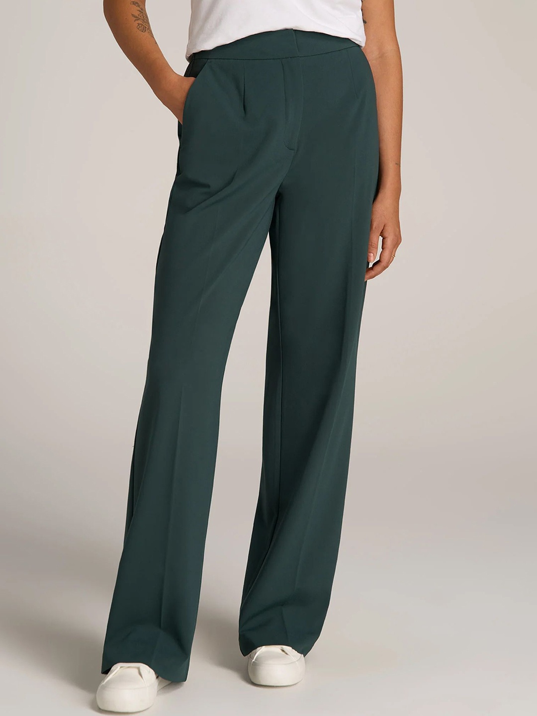 

FNOCKS Women Smart High-Rise Pleated Trousers, Green