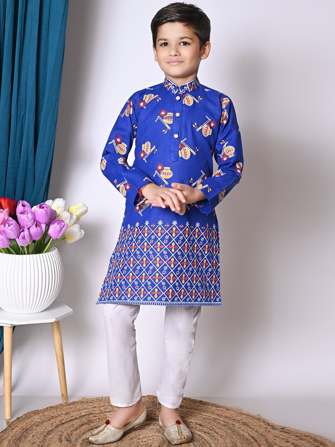 

BAESD Boys Printed Regular Kurta with Pyjamas, Blue