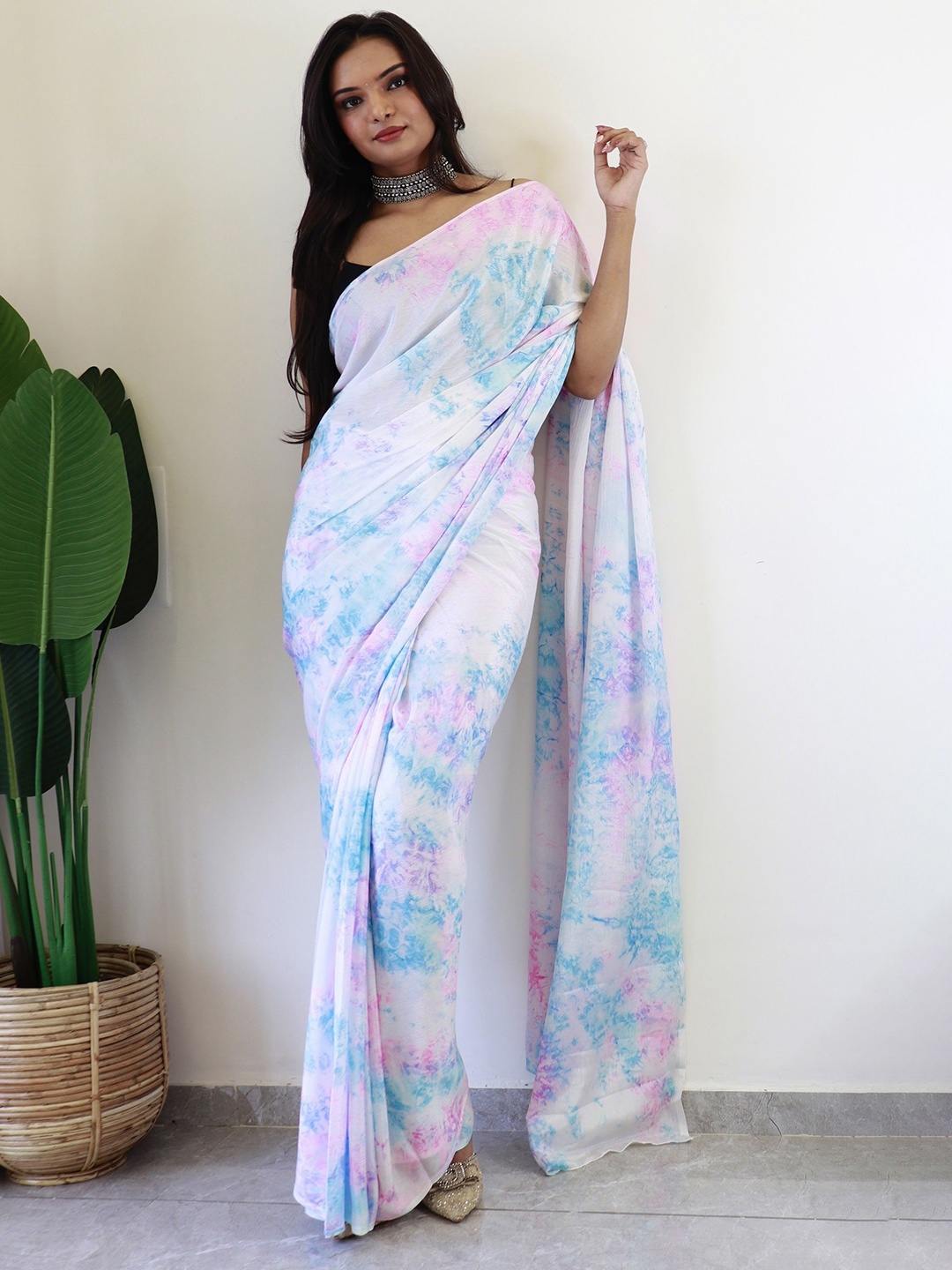 

Mitera Silk Blend Ready to Wear Saree, Pink