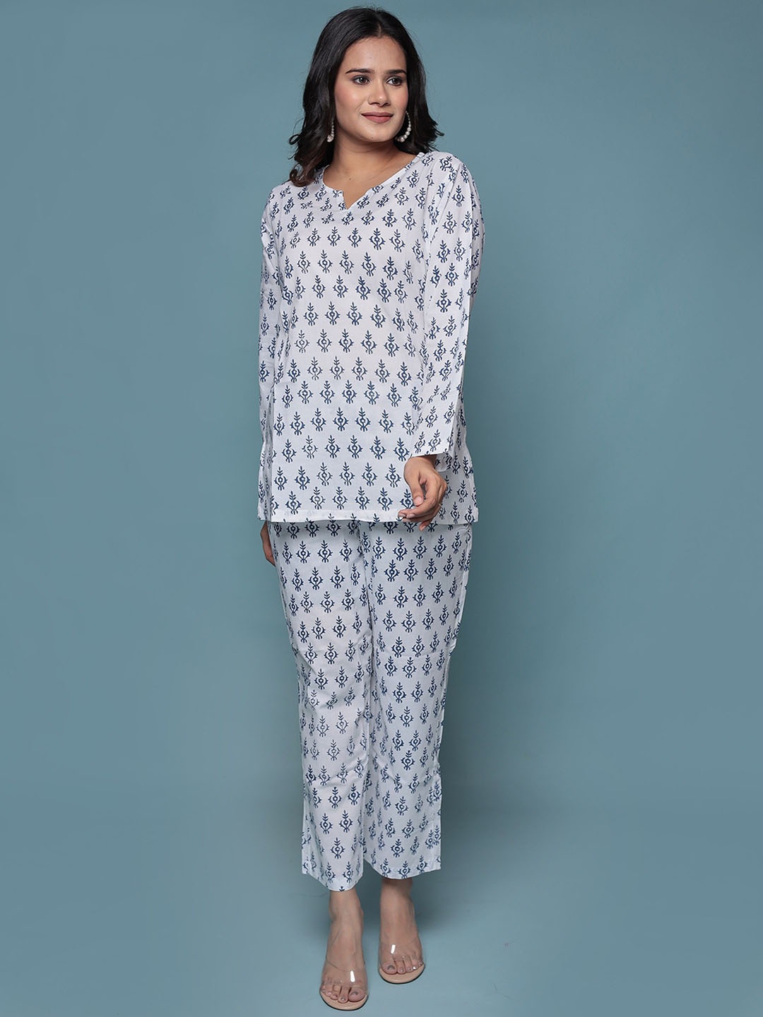 

Bohekant Women Printed Night suit, White
