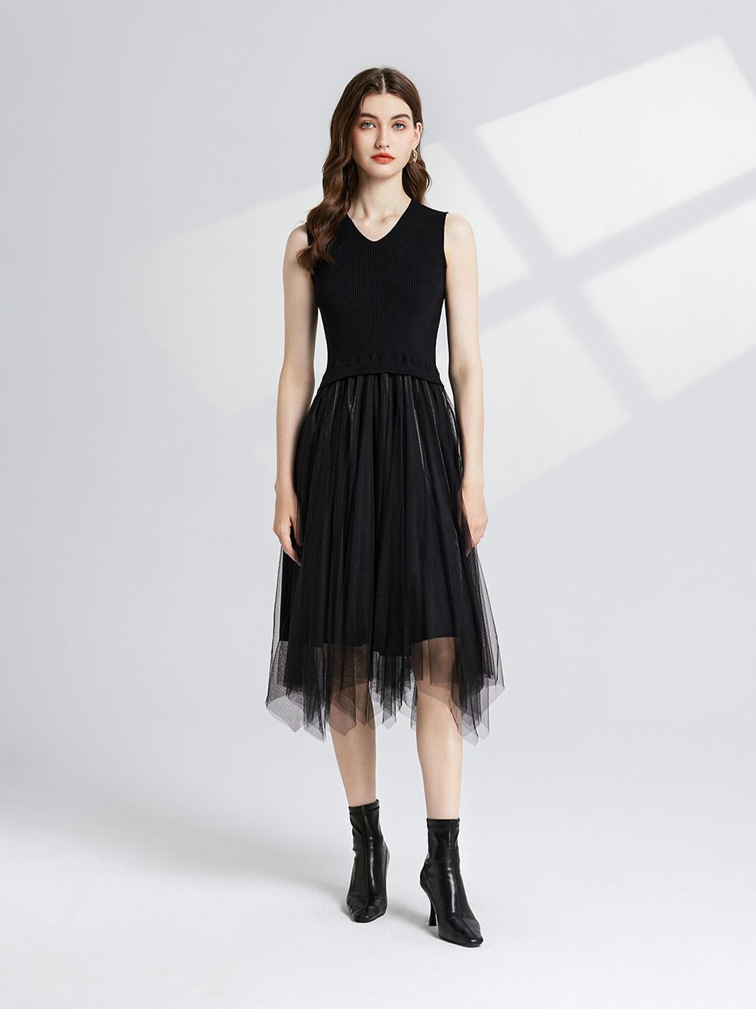 

JC Collection Women Fit & Flare Midi Dress, Black