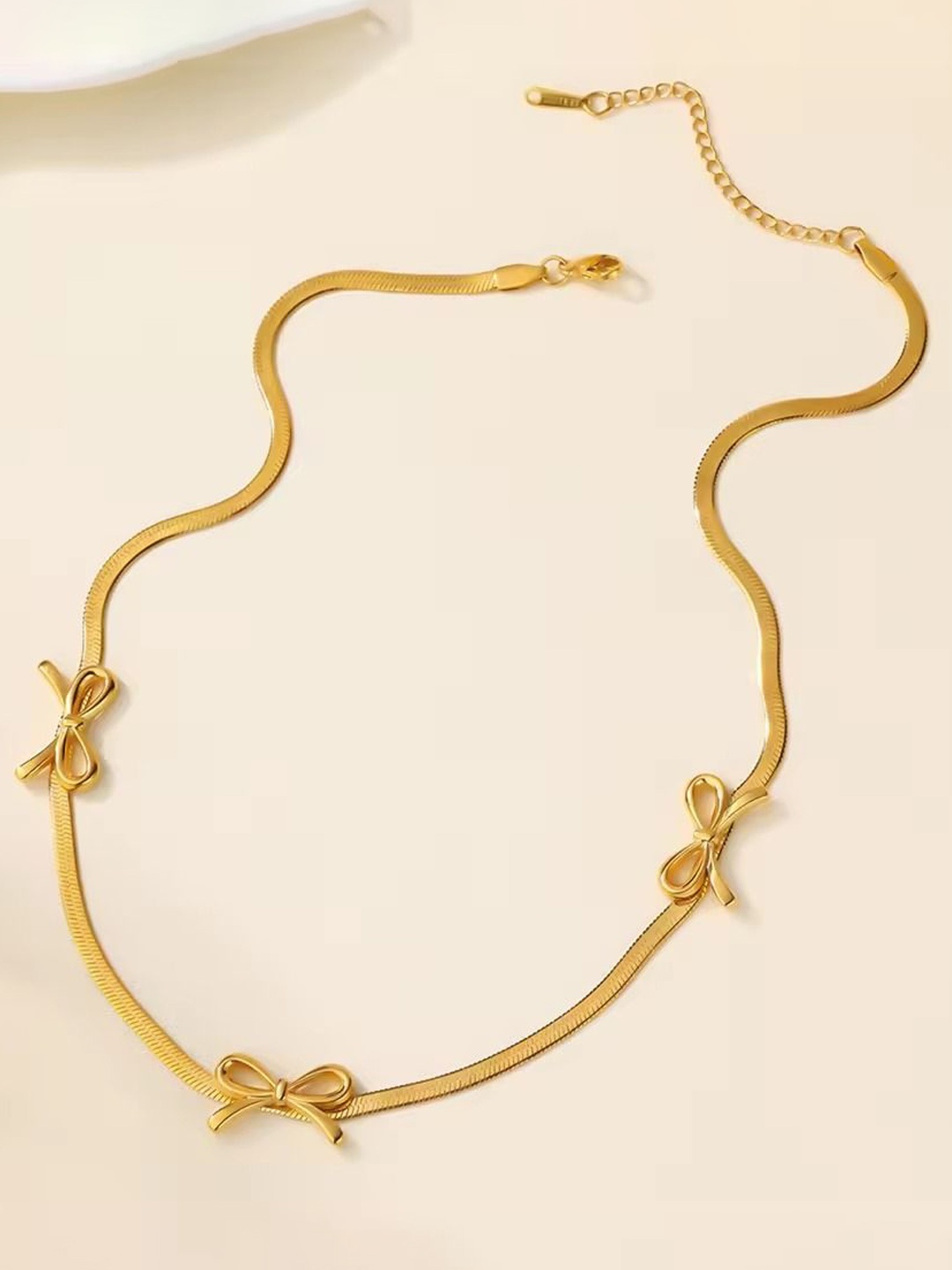 

DIVASTRI Gold-Plated Anti-tarnish Necklace