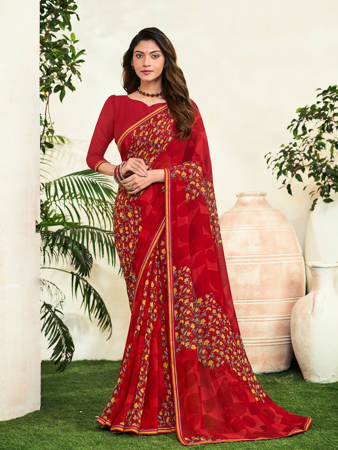 

Laxmipati Floral Embroidered Poly Georgette Saree, Red