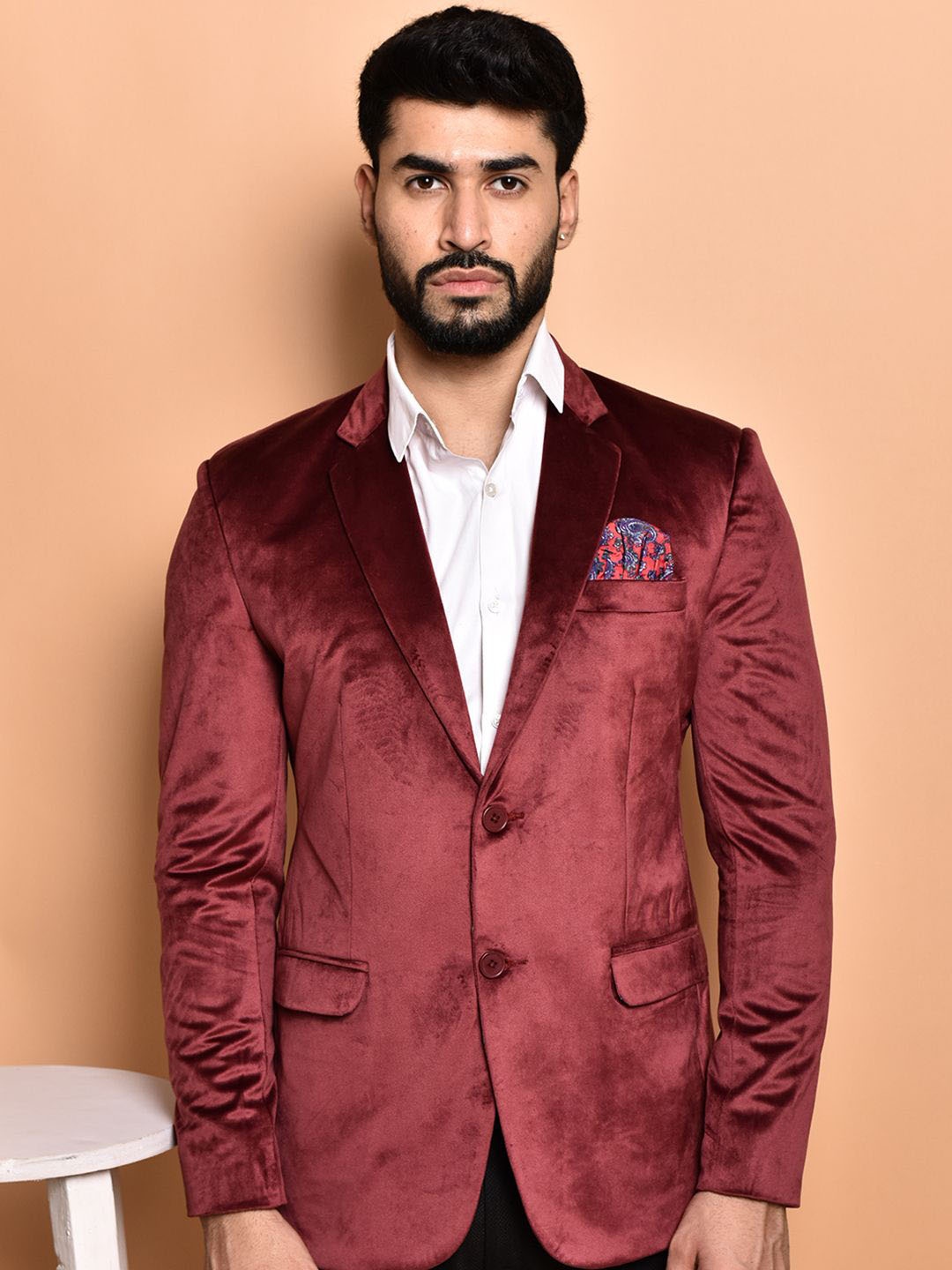 

PRINTCULTR Slim-Fit Single-Breasted Blazer, Maroon