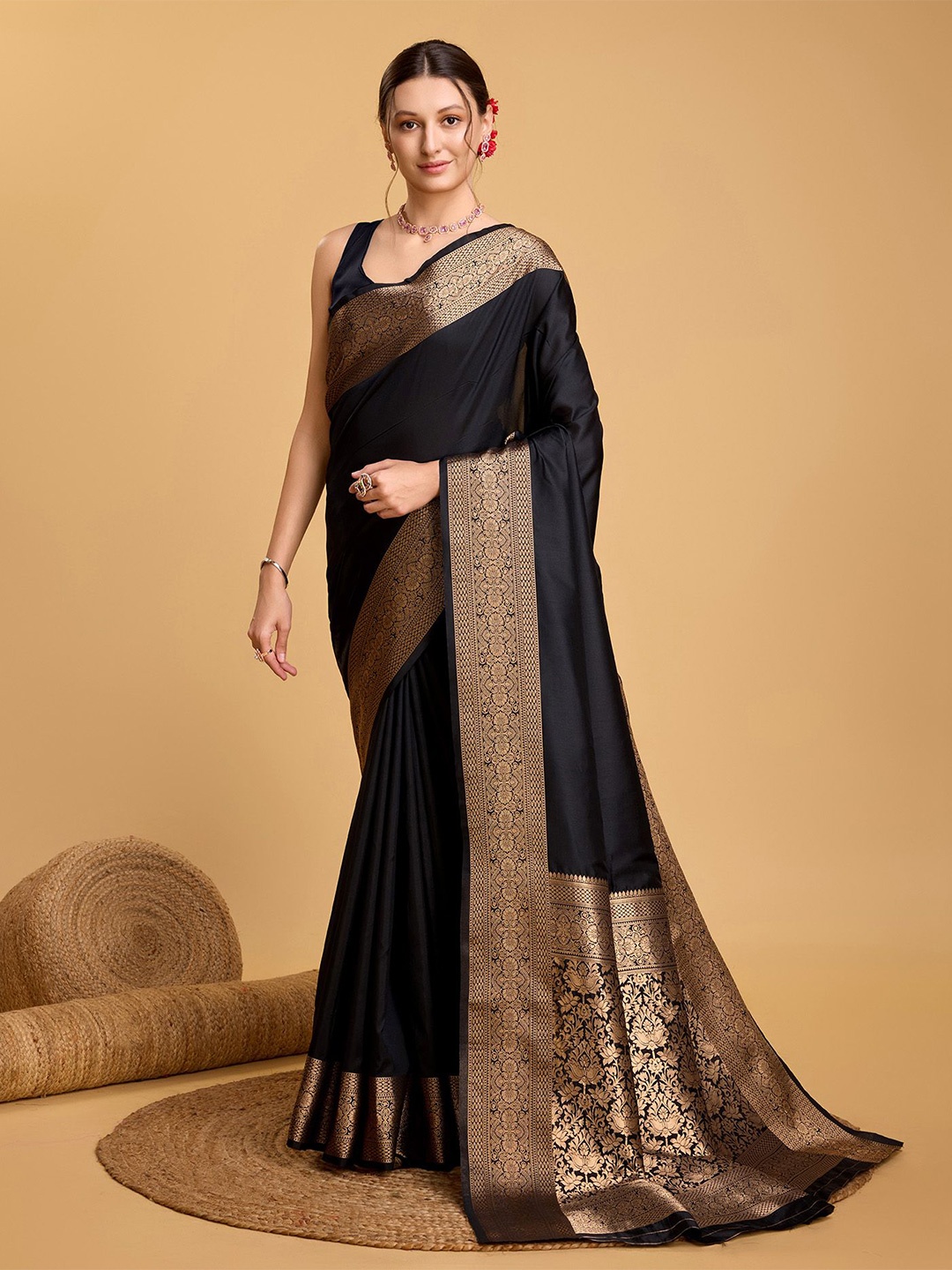 

bansari textiles Zari Silk Cotton Banarasi Saree, Black