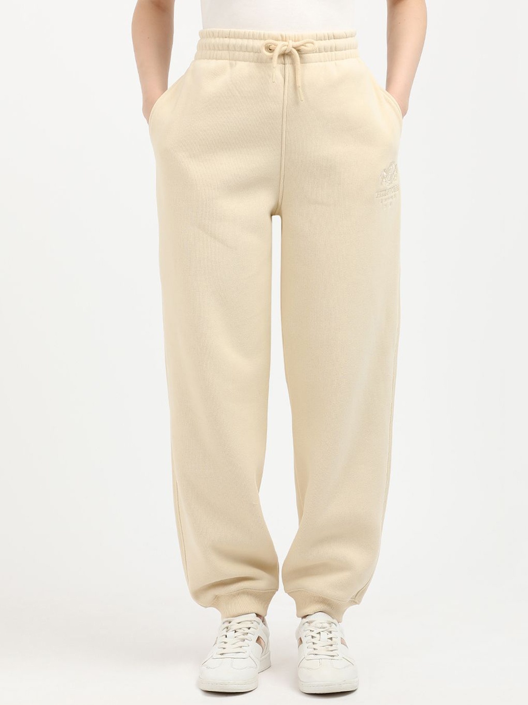 

Tommy Hilfiger Women Relaxed-Fit Mid-Rise Sports Joggers, Beige