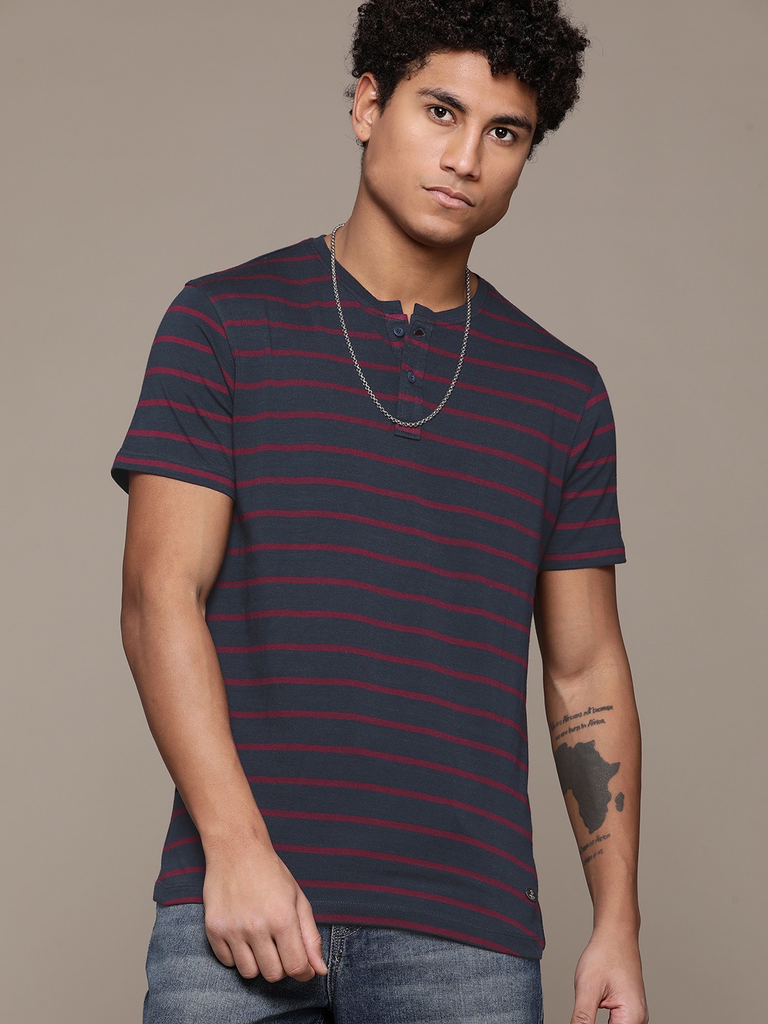 

The Roadster Lifestyle Co. Pure Cotton Striped Henley Neck T-shirt, Navy blue